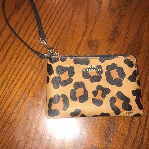 NWOT’s Coach Cheetah Print Wristlet
